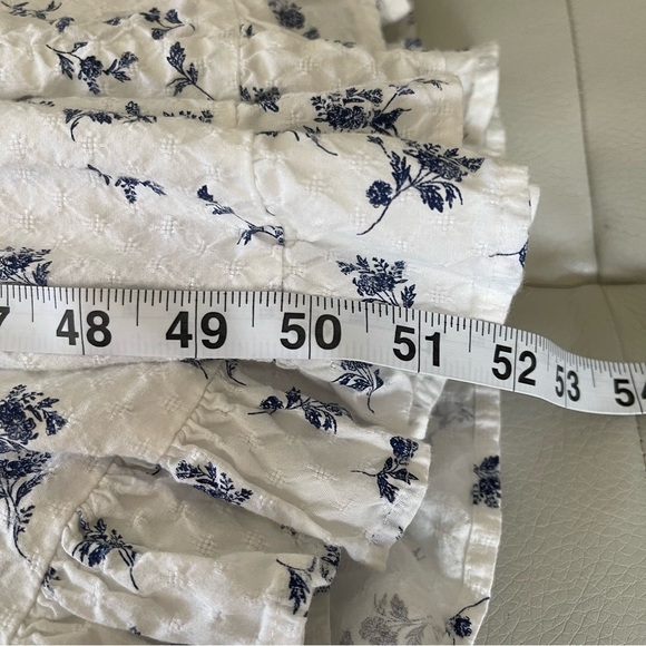 Universal Thread Maxi Dress Size 1X  White Blue Floral Tiered Sleeveless Flowy - Picture 13 of 13